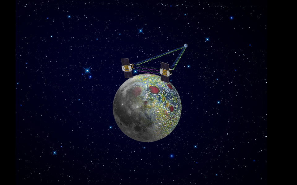 Moon Surprise: Lunar Craters Are Bigger on Near Side